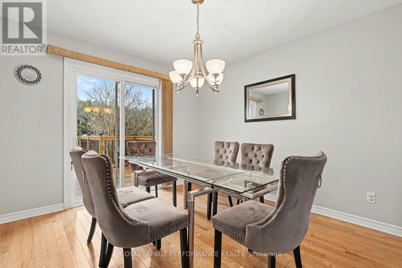 6417 St Louis Drive, Ottawa, Ontario  K1C 2X9 - Photo 7 - X13012130