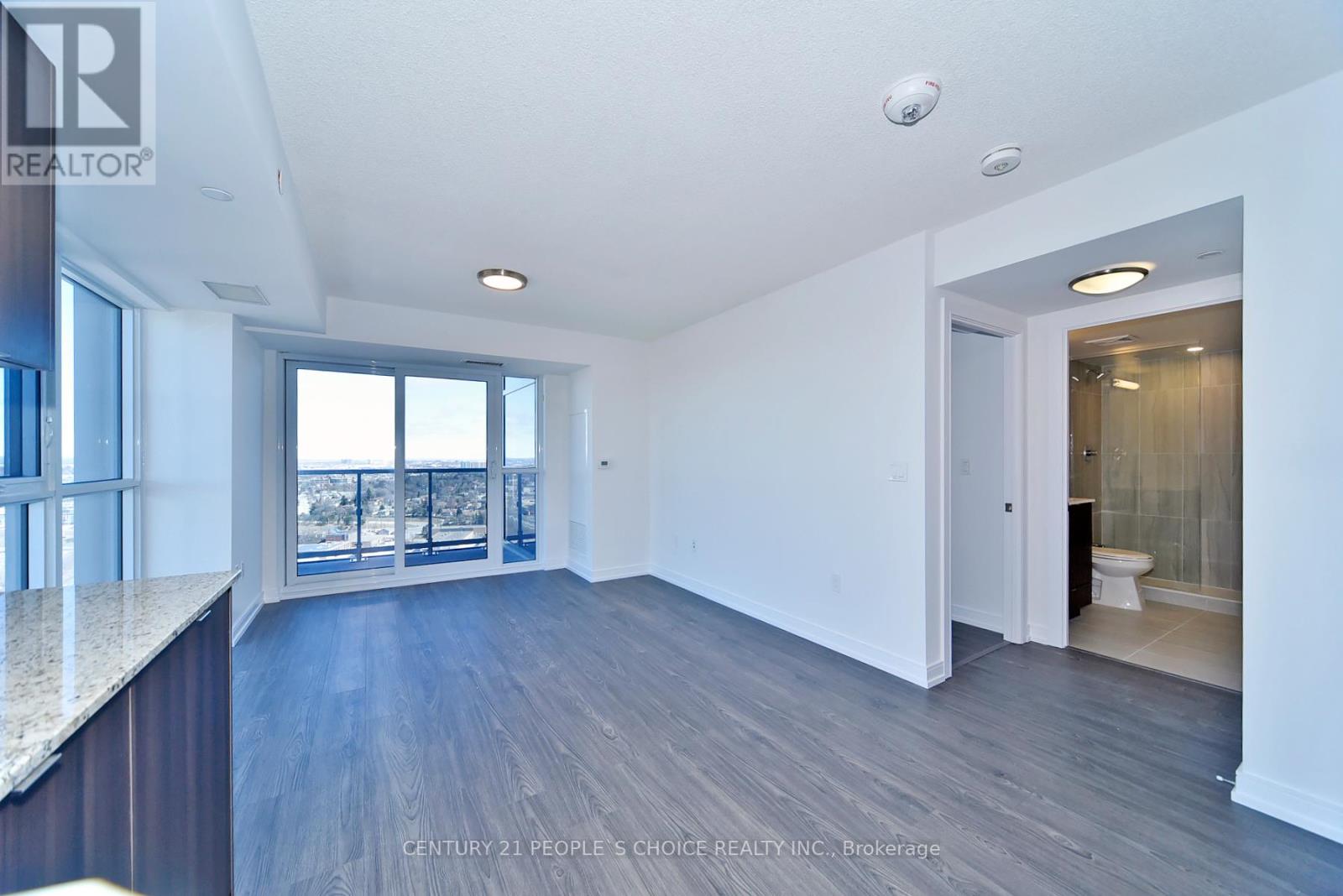 2402 - 225 Village Green Square, Toronto, Ontario  M1S 0L3 - Photo 3 - E13012084