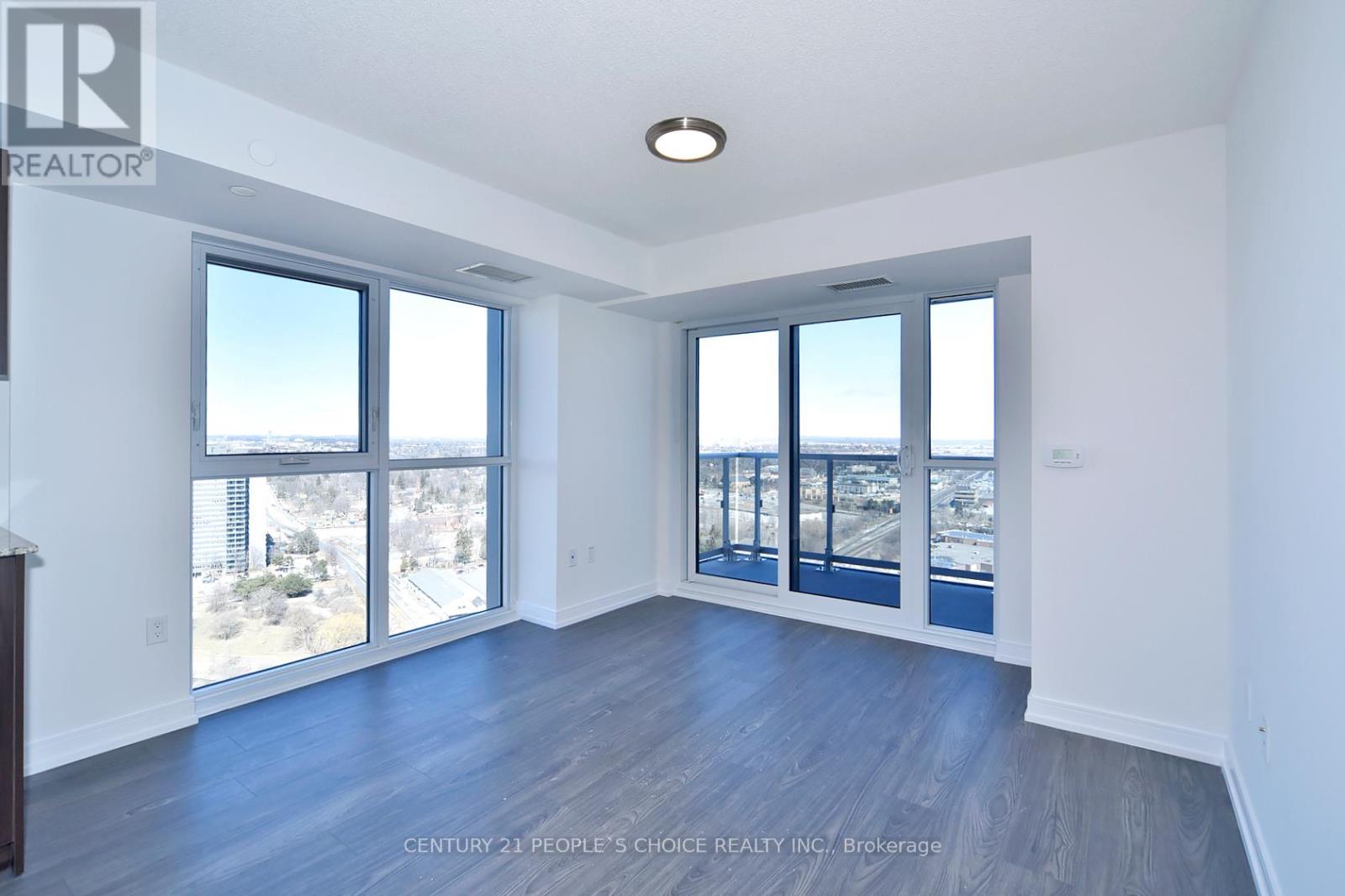 2402 - 225 Village Green Square, Toronto, Ontario  M1S 0L3 - Photo 7 - E13012084