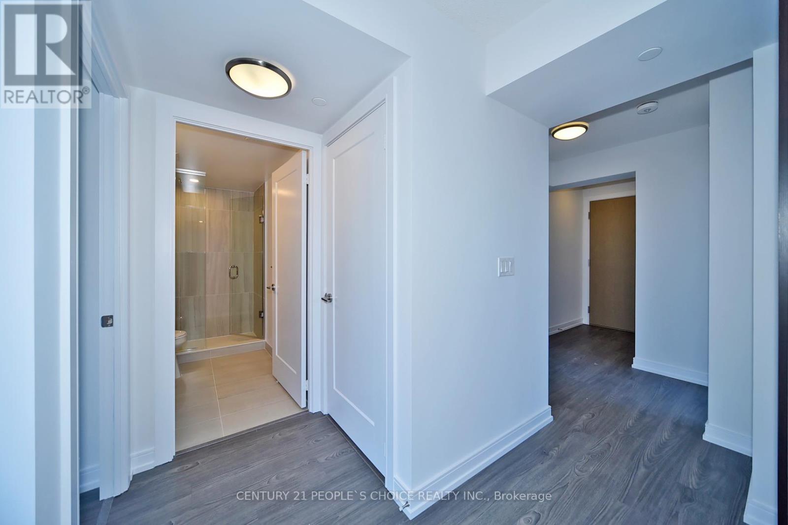 2402 - 225 Village Green Square, Toronto, Ontario  M1S 0L3 - Photo 8 - E13012084