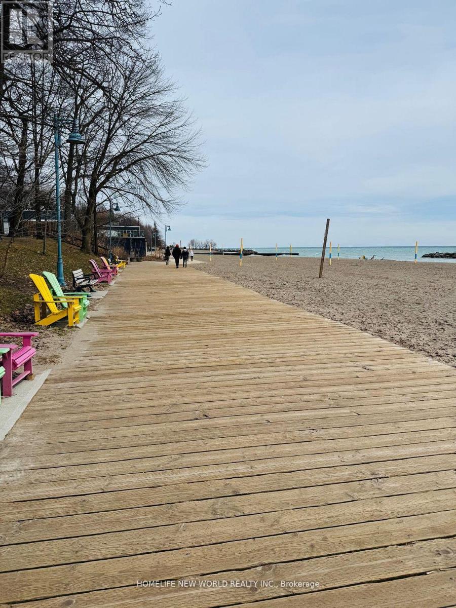 2nd Floor - 37 Kingswood Road, Toronto, Ontario  M4E 3N4 - Photo 17 - E13012128