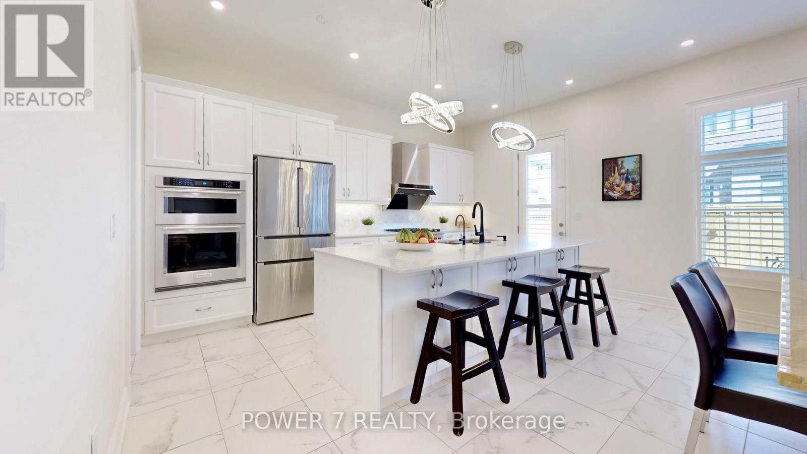 27 Joiner Circle, Whitchurch-Stouffville, Ontario  L4A 4W9 - Photo 13 - N13012044