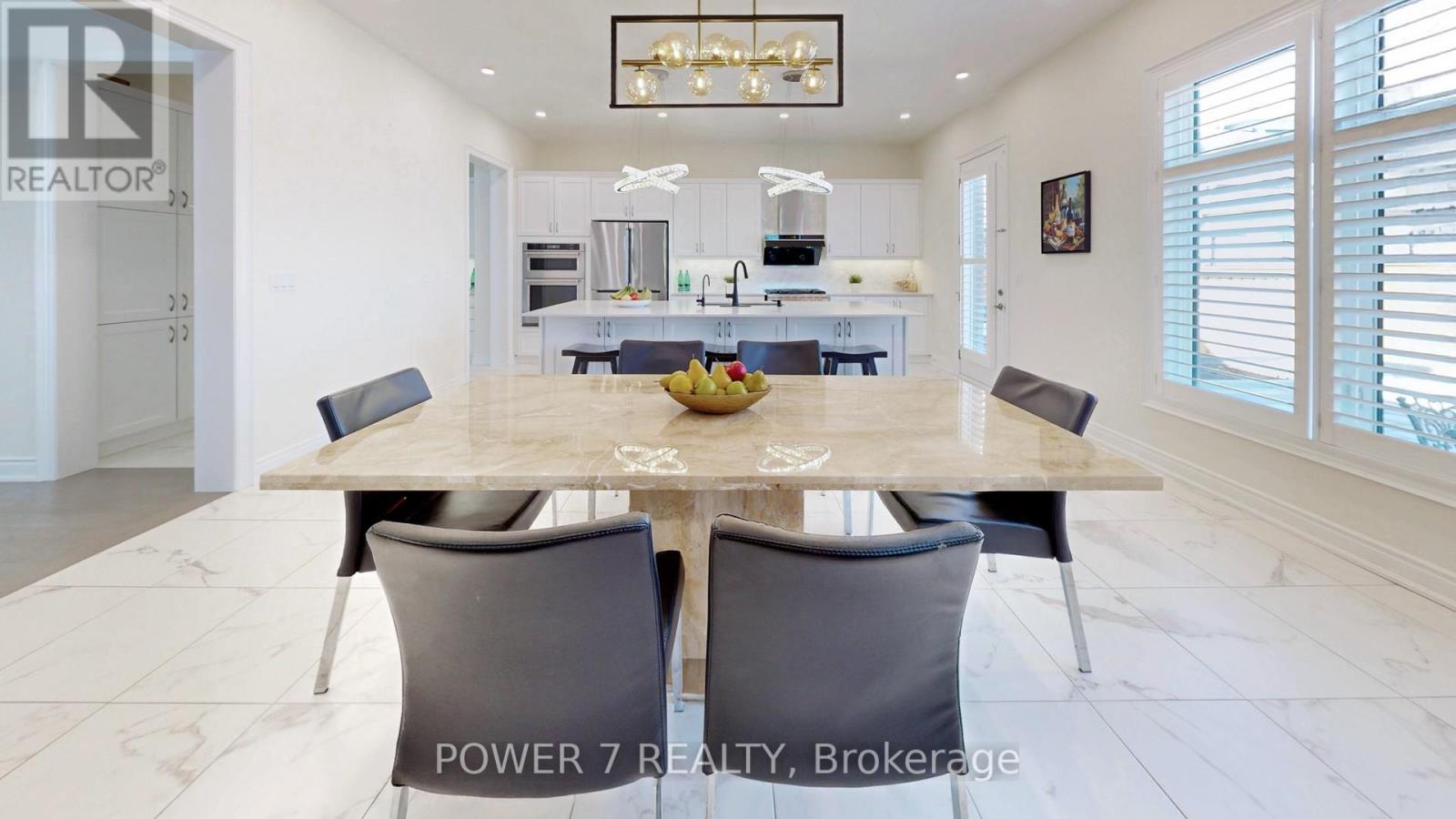 27 Joiner Circle, Whitchurch-Stouffville, Ontario  L4A 4W9 - Photo 20 - N13012044