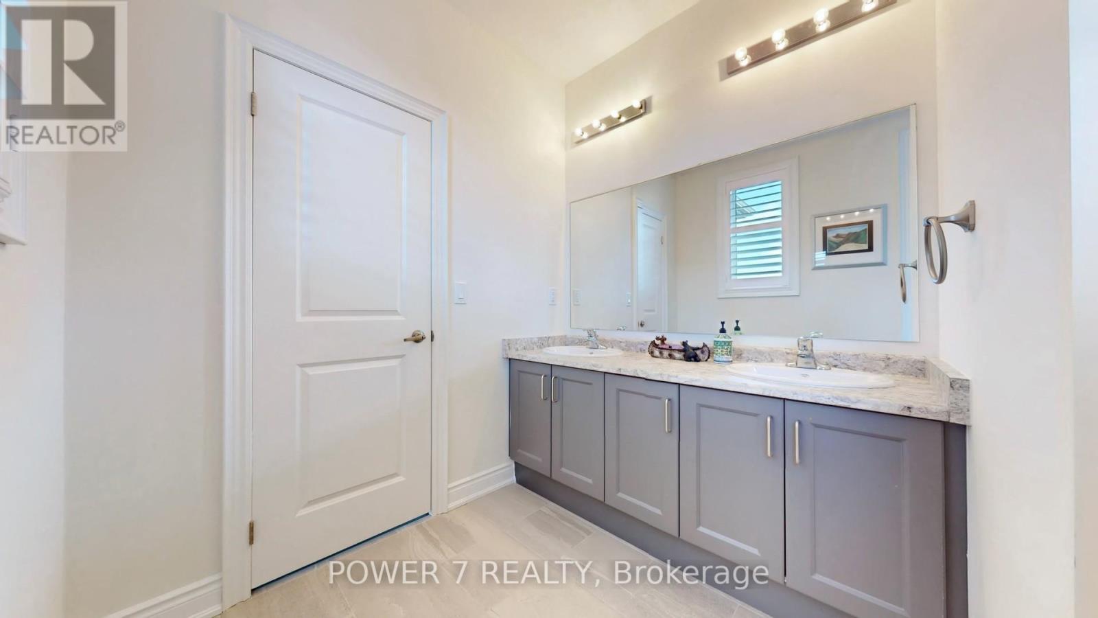 27 Joiner Circle, Whitchurch-Stouffville, Ontario  L4A 4W9 - Photo 37 - N13012044