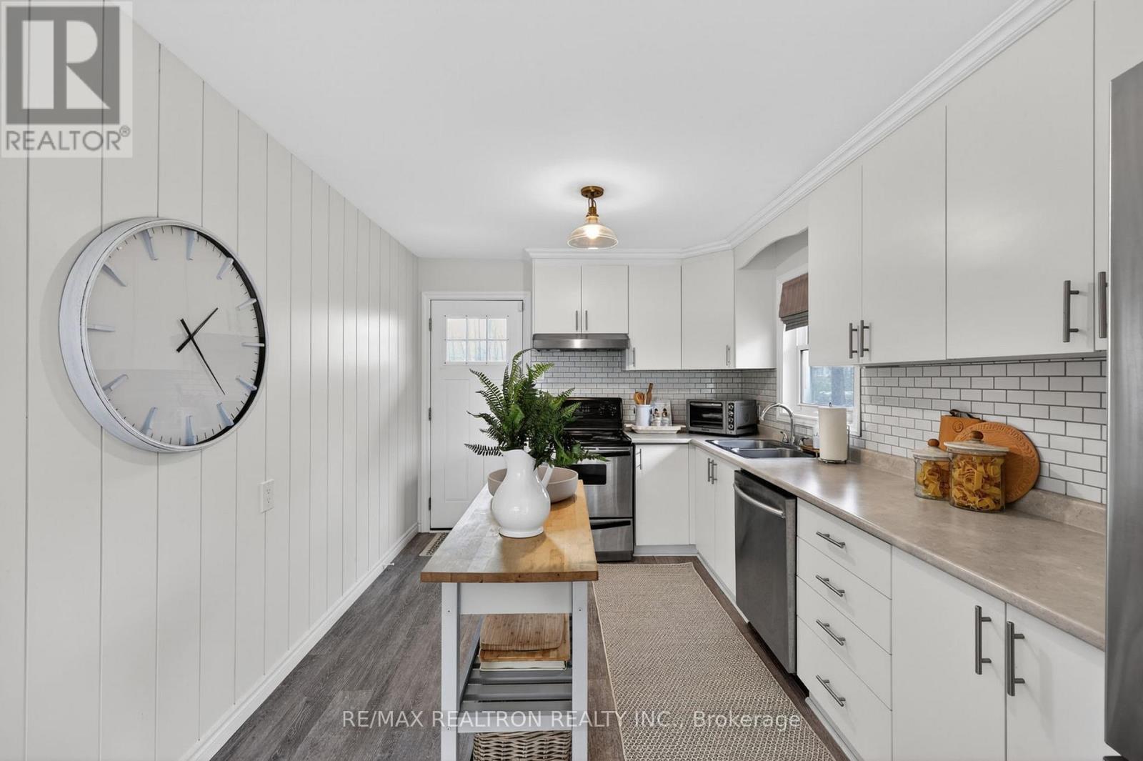 290 Big Bay Point Road, Innisfil, Ontario  L9S 2P6 - Photo 6 - N13012072