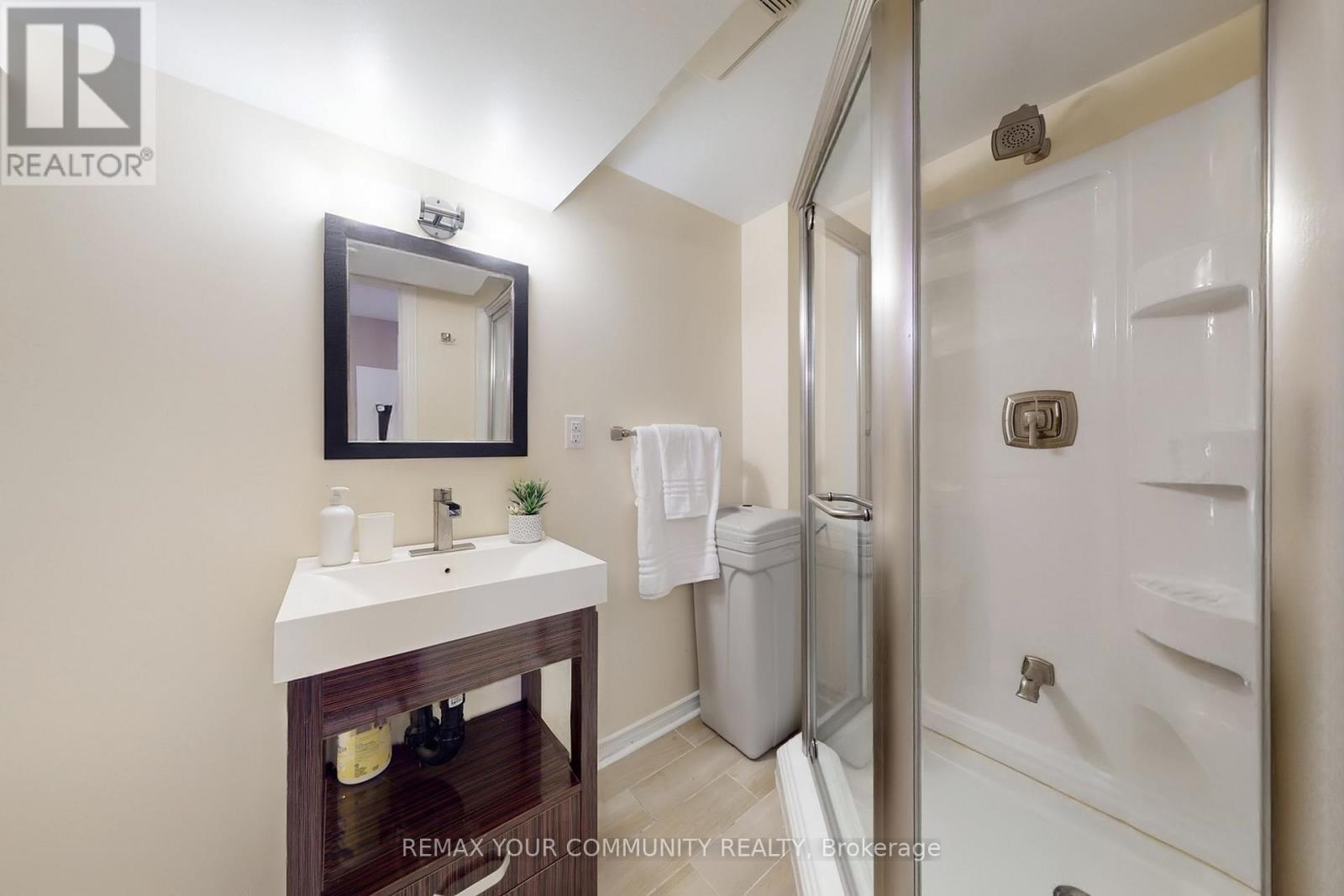 139 Ascalon Drive, Vaughan, Ontario  L6A 0M4 - Photo 31 - N13012080