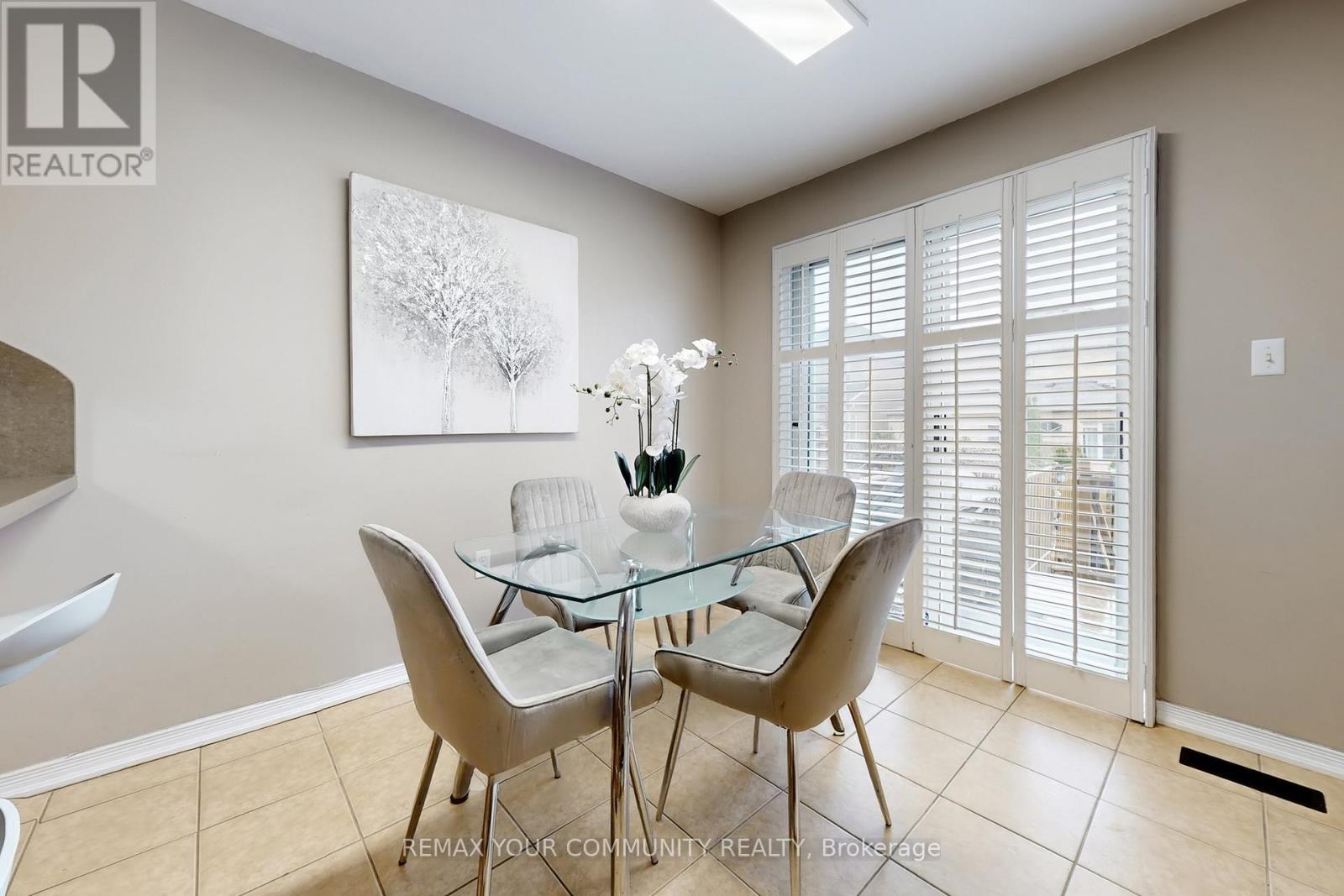 139 Ascalon Drive, Vaughan, Ontario  L6A 0M4 - Photo 9 - N13012080