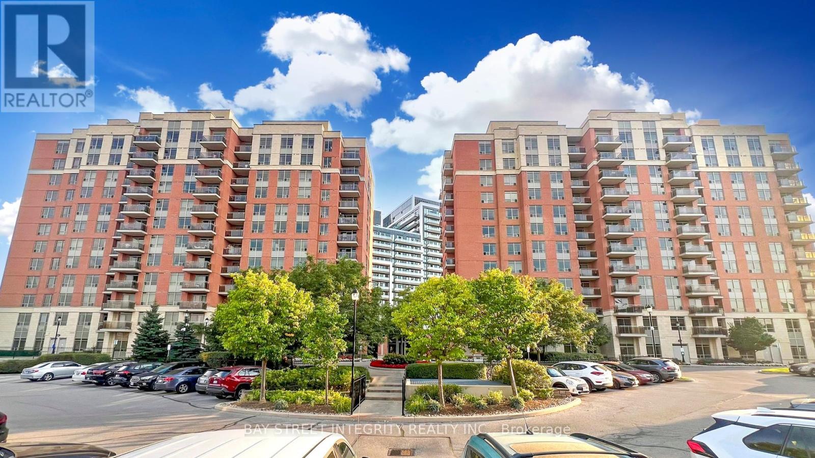 Ph01 - 75 King William Crescent, Richmond Hill, Ontario  L4B 0C1 - Photo 2 - N13012106