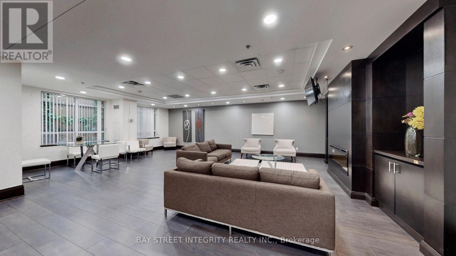 Ph01 - 75 King William Crescent, Richmond Hill, Ontario  L4B 0C1 - Photo 45 - N13012106