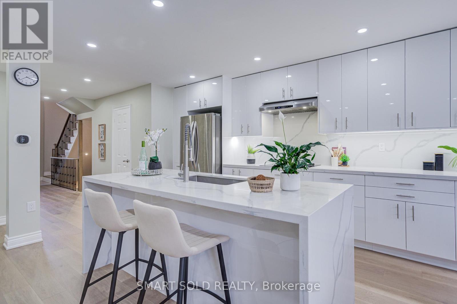 53 Cassia Crescent, Vaughan, Ontario  L6A 3N3 - Photo 10 - N13012110