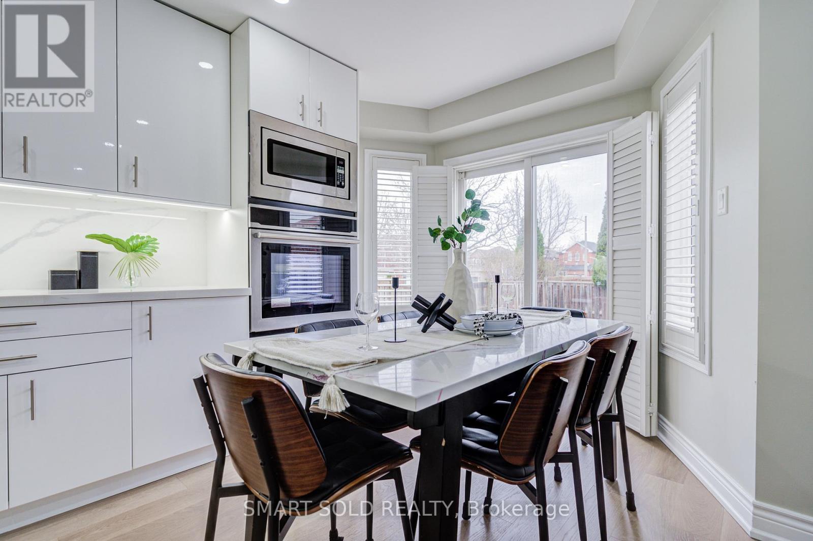 53 Cassia Crescent, Vaughan, Ontario  L6A 3N3 - Photo 15 - N13012110