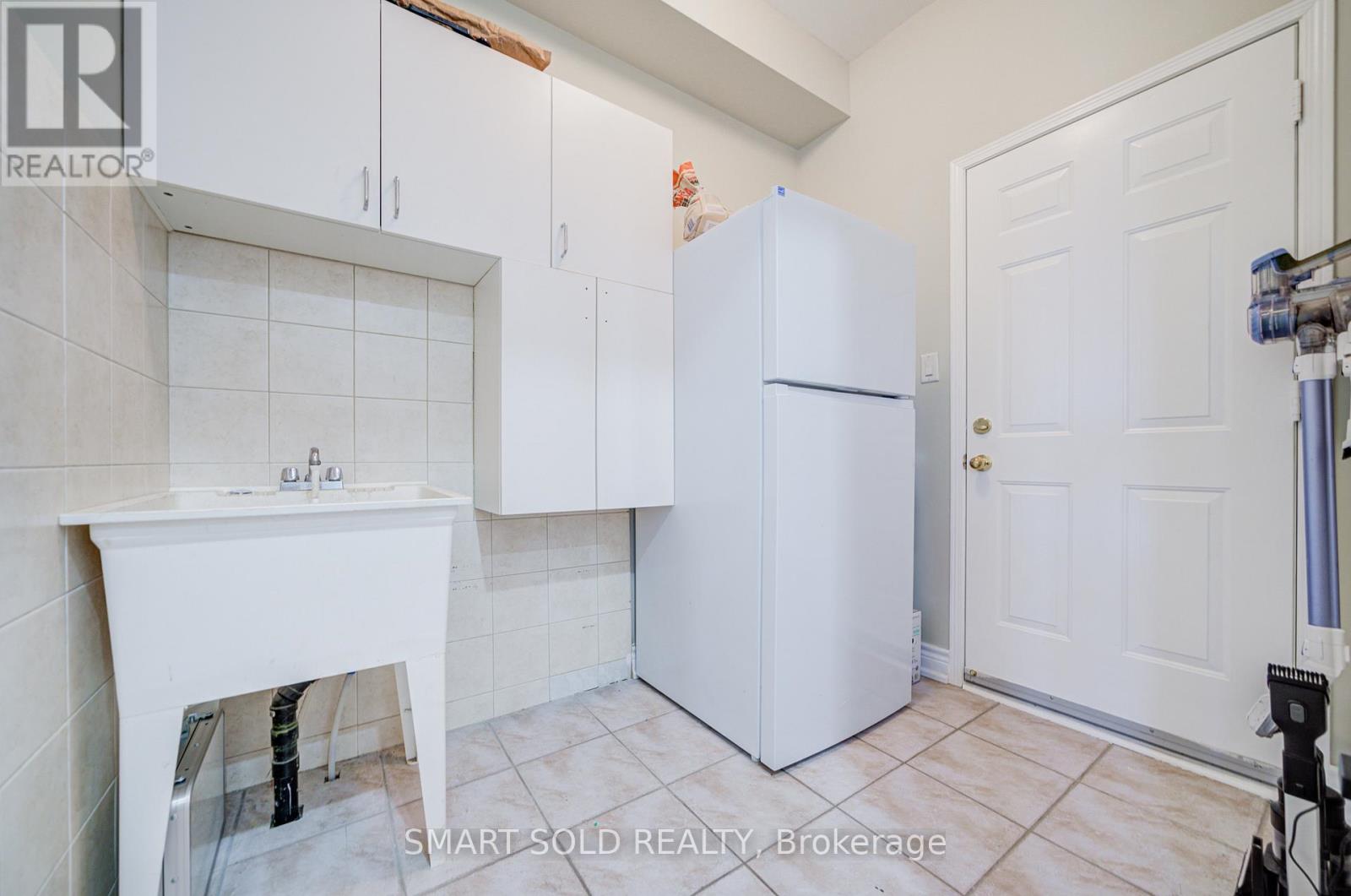 53 Cassia Crescent, Vaughan, Ontario  L6A 3N3 - Photo 17 - N13012110