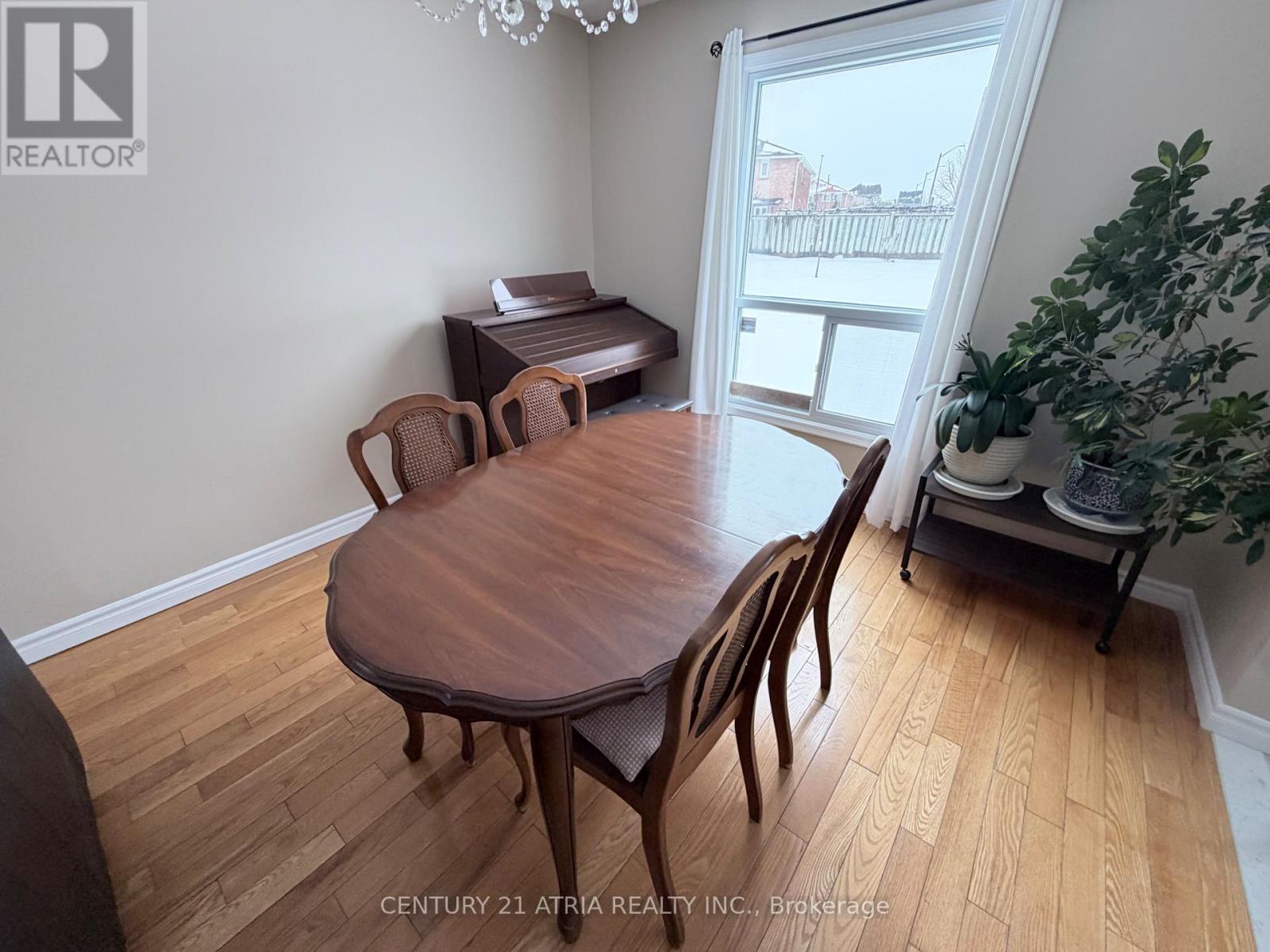 79 Maitland Drive, Markham, Ontario  L3R 4T6 - Photo 14 - N13012148