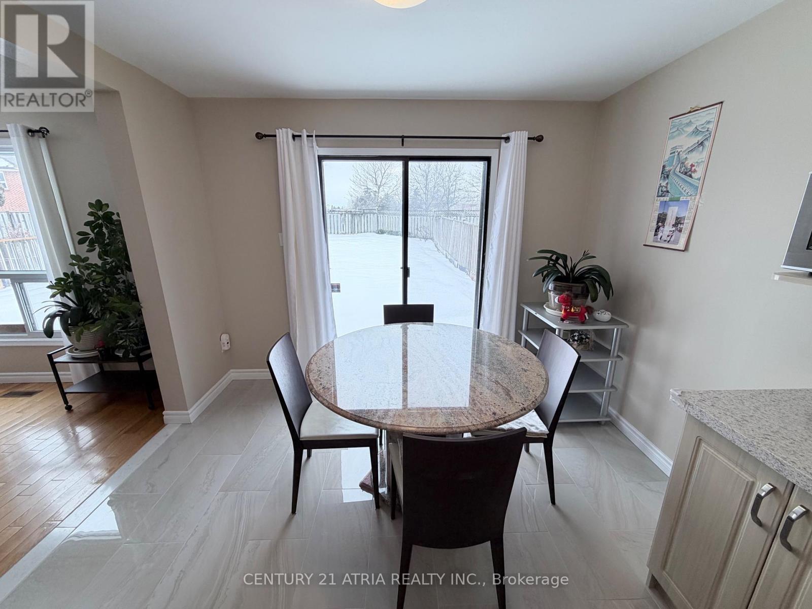 79 Maitland Drive, Markham, Ontario  L3R 4T6 - Photo 9 - N13012148