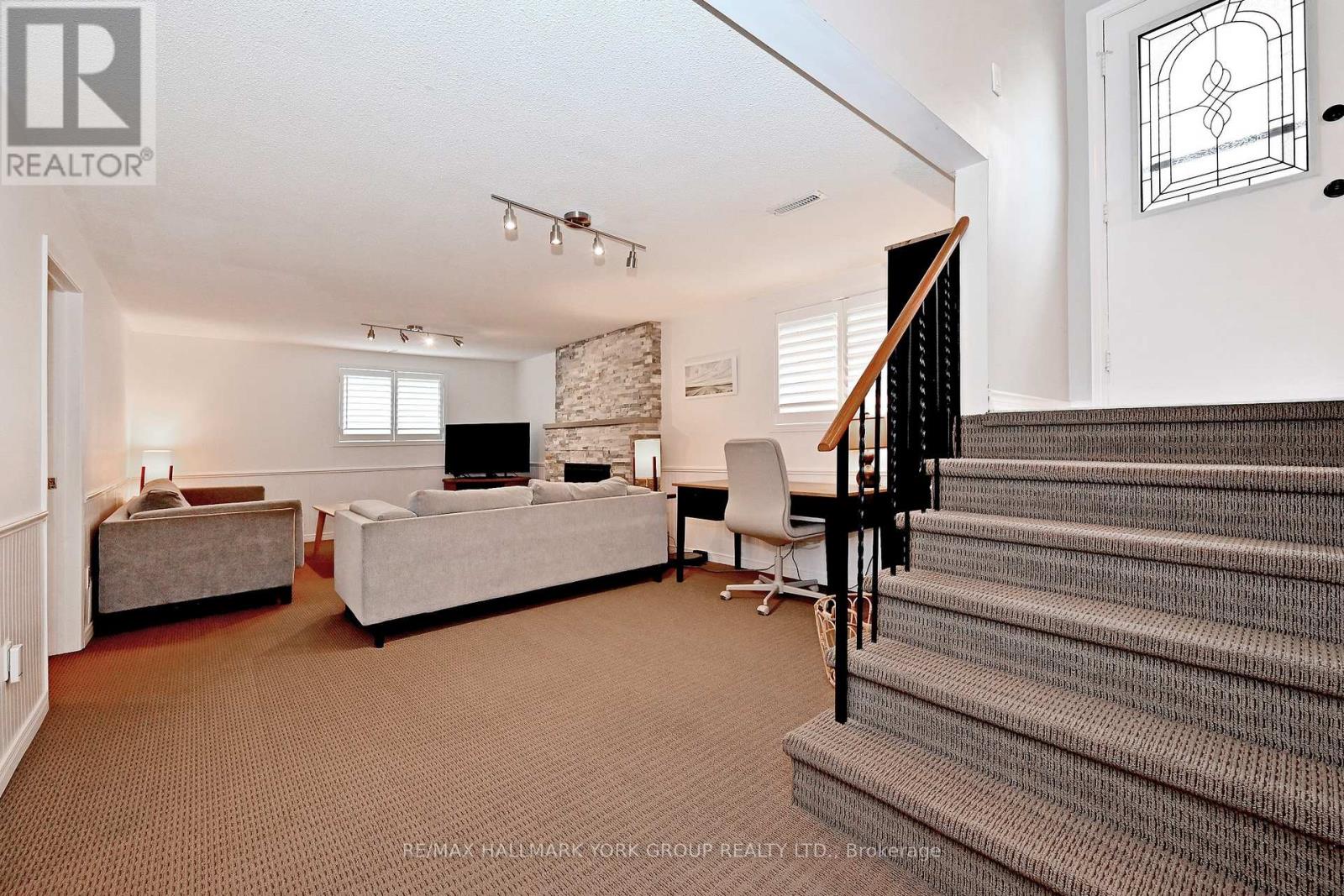 262 Plymouth Trail, Newmarket, Ontario  L3Y 6G7 - Photo 16 - N13012150