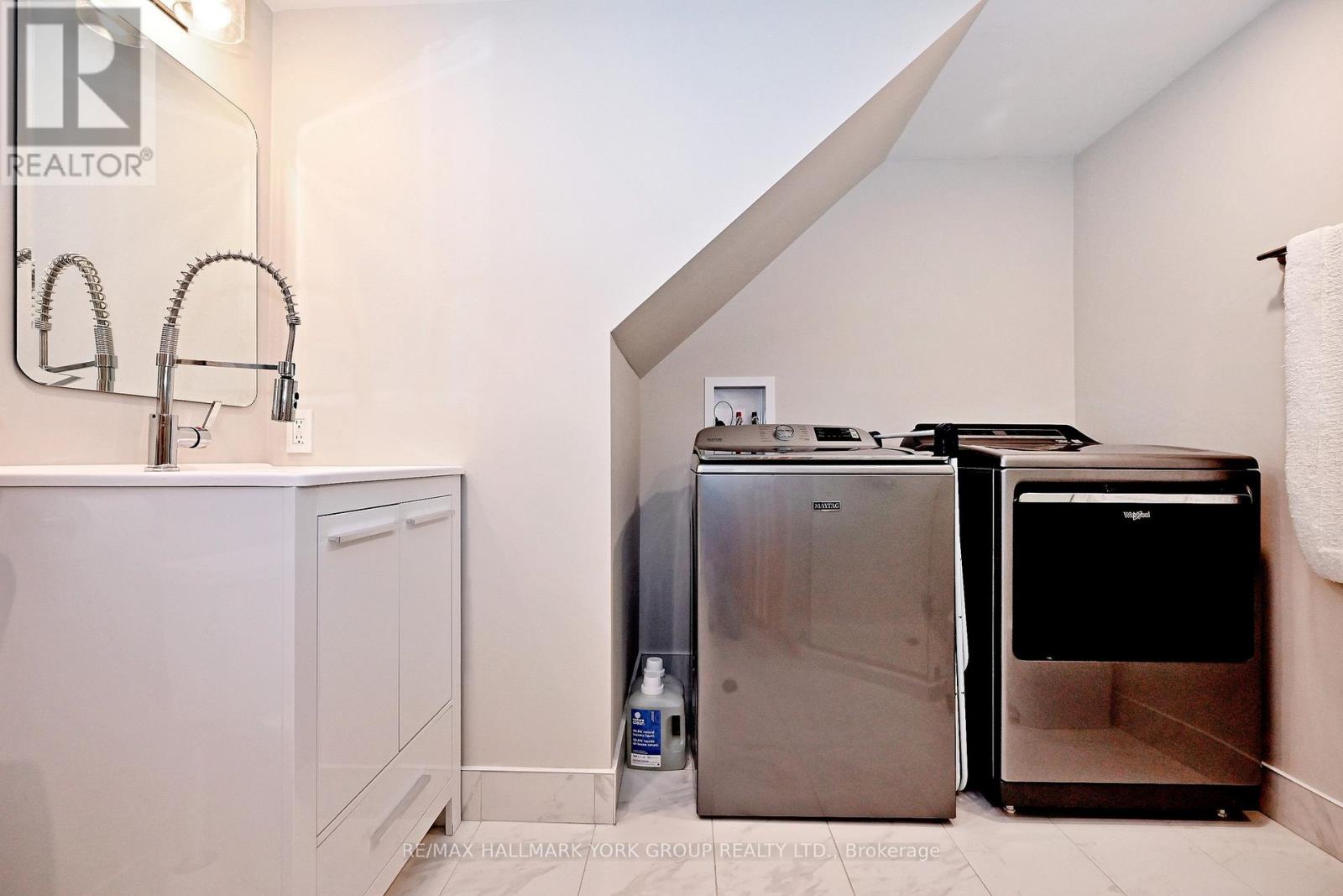 262 Plymouth Trail, Newmarket, Ontario  L3Y 6G7 - Photo 37 - N13012150