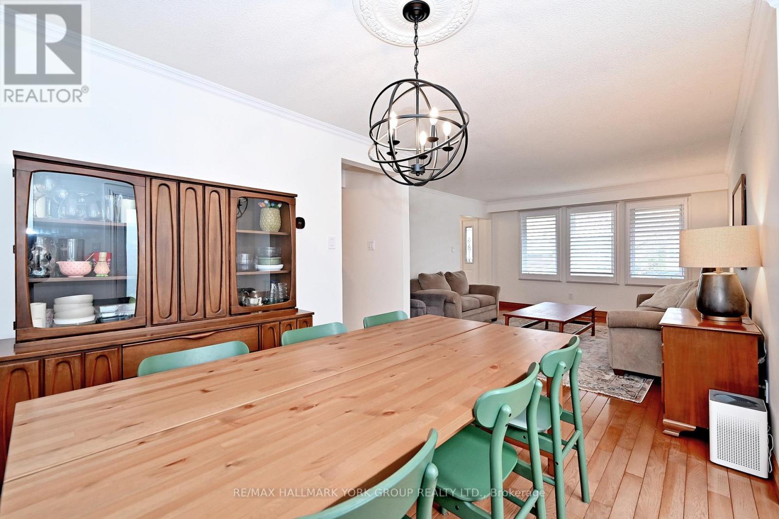 262 Plymouth Trail, Newmarket, Ontario  L3Y 6G7 - Photo 9 - N13012150