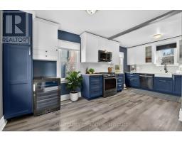 16 WALNUT STREET, Welland, Ontario