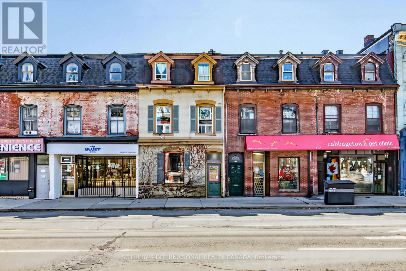 243 GERRARD STREET E, Toronto, Ontario