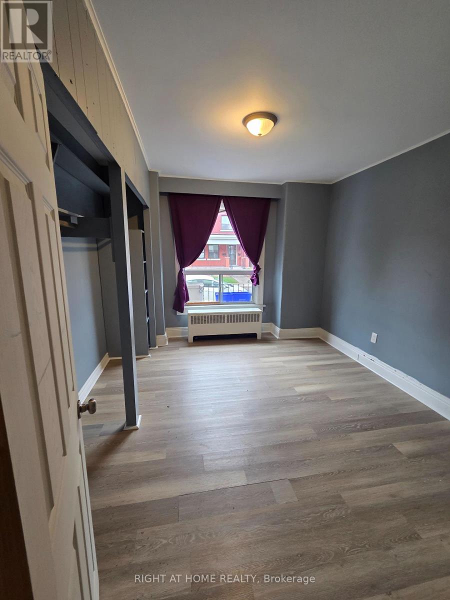 1 - 298 Emerald Street N, Hamilton, Ontario  L8L 5L3 - Photo 8 - X13010800