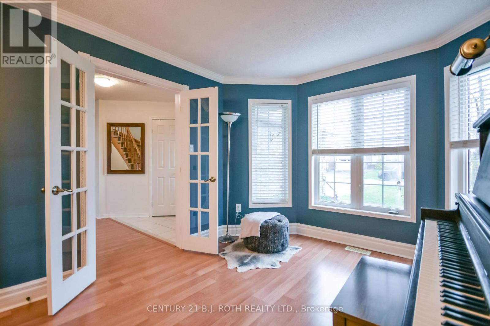 30 Black Willow Drive, Barrie (Holly), Ontario  L4N 9M2 - Photo 10 - S13012058