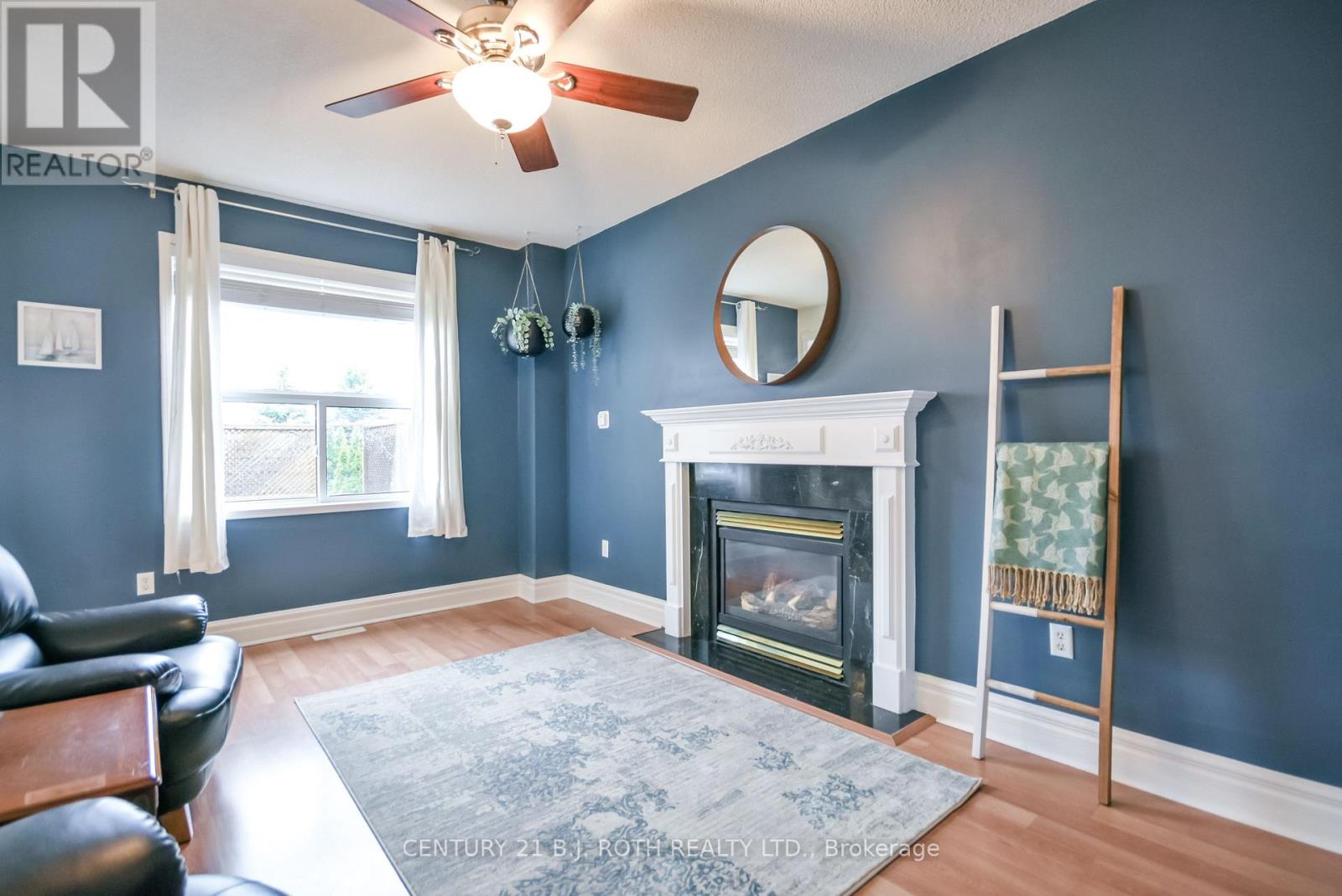 30 Black Willow Drive, Barrie (Holly), Ontario  L4N 9M2 - Photo 6 - S13012058