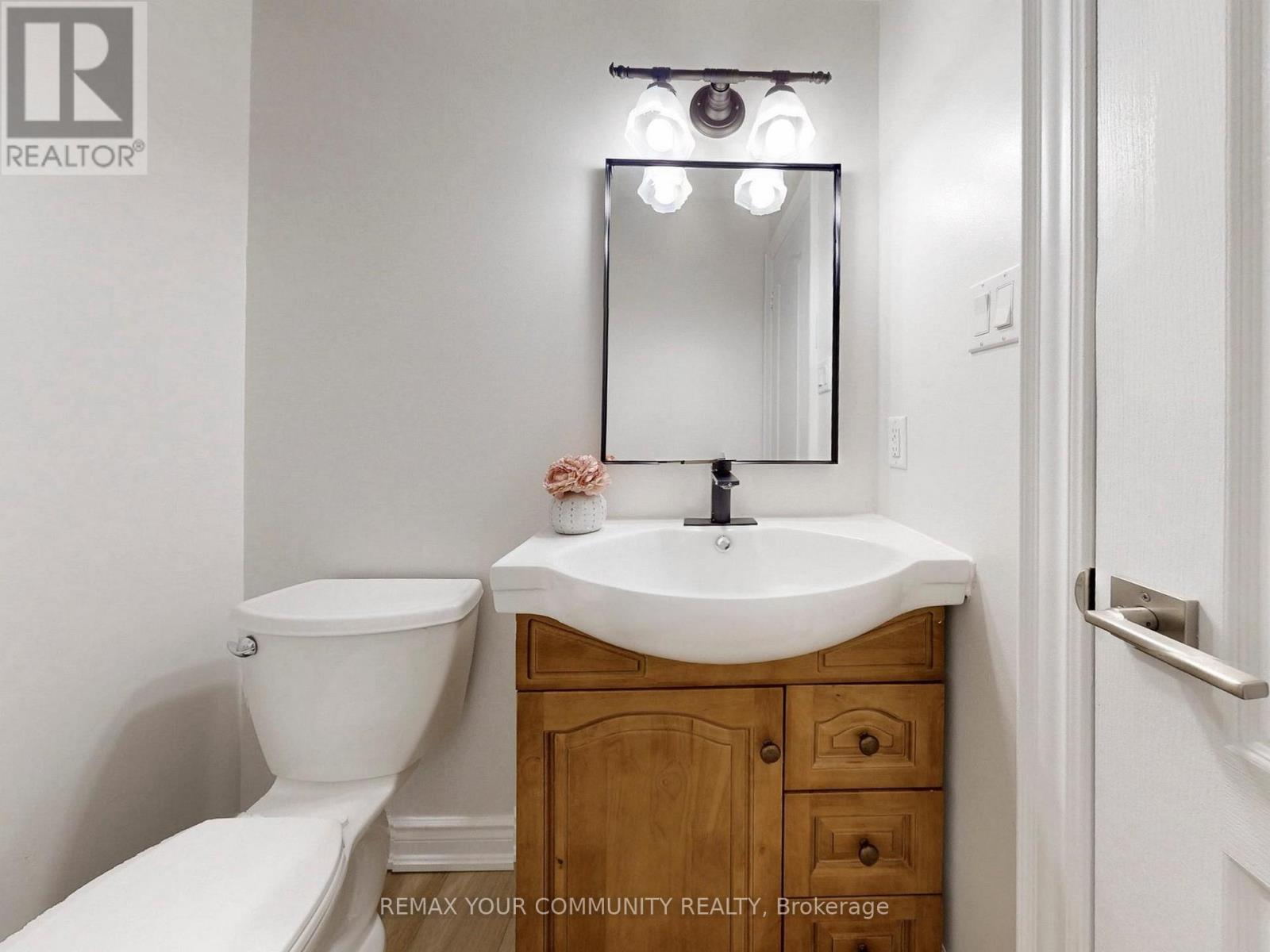 281 Ferndale Drive S, Barrie, Ontario  L4N 8K1 - Photo 16 - S13012082