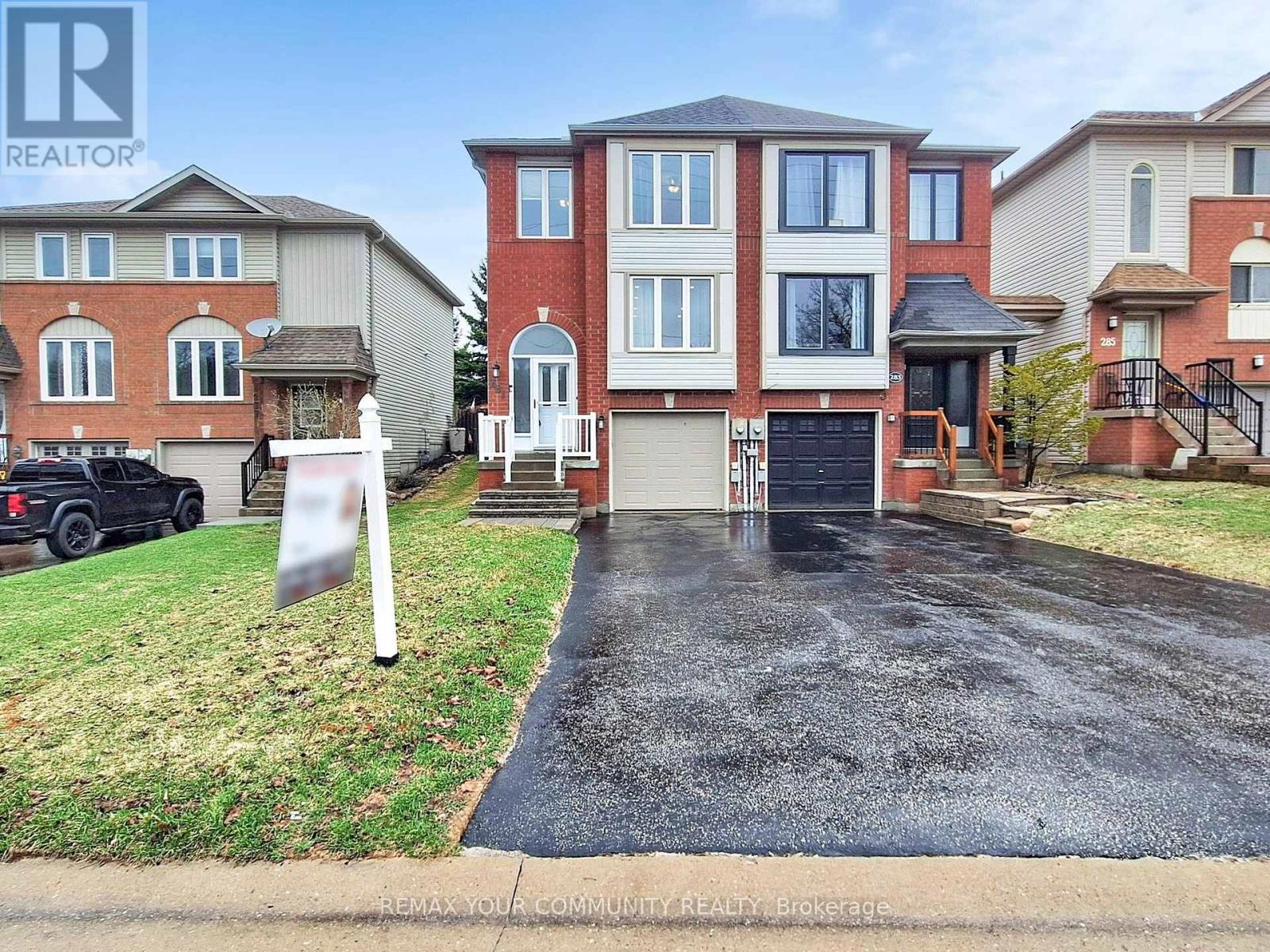 281 Ferndale Drive S, Barrie, Ontario  L4N 8K1 - Photo 2 - S13012082