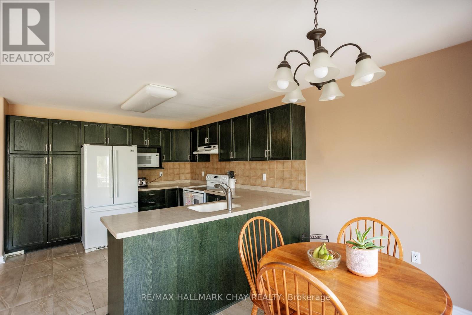 66 Osprey Ridge Road, Barrie (East Bayfield), Ontario  L4M 6P3 - Photo 8 - S13012100