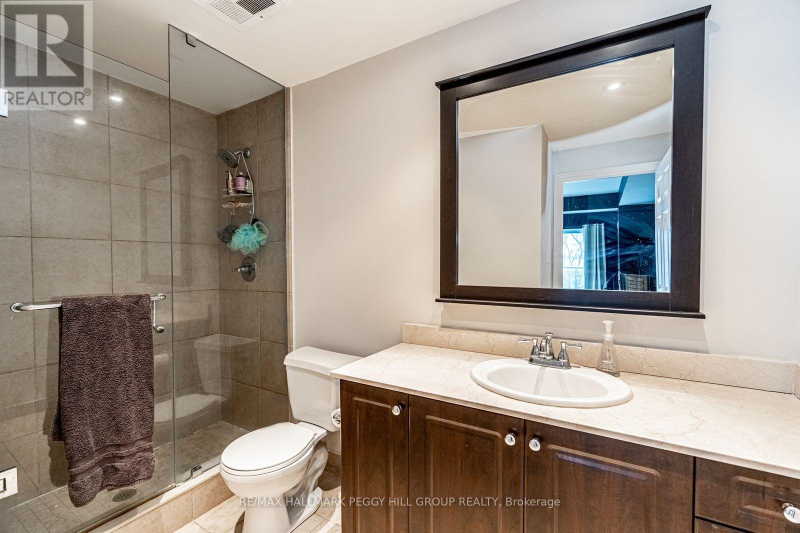 6 Victoria Street, Barrie (City Centre), Ontario  L4N 6G2 - Photo 11 - S13012140