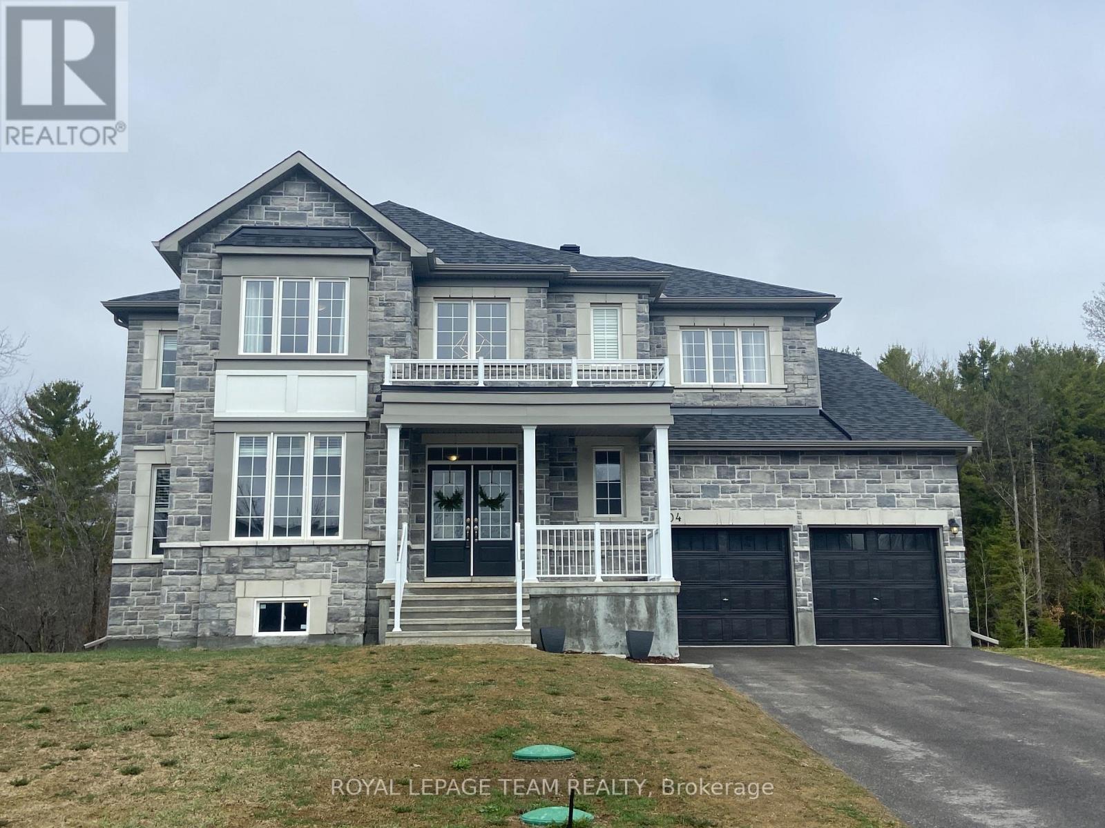 204 ANTLER COURT, Mississippi Mills, Ontario