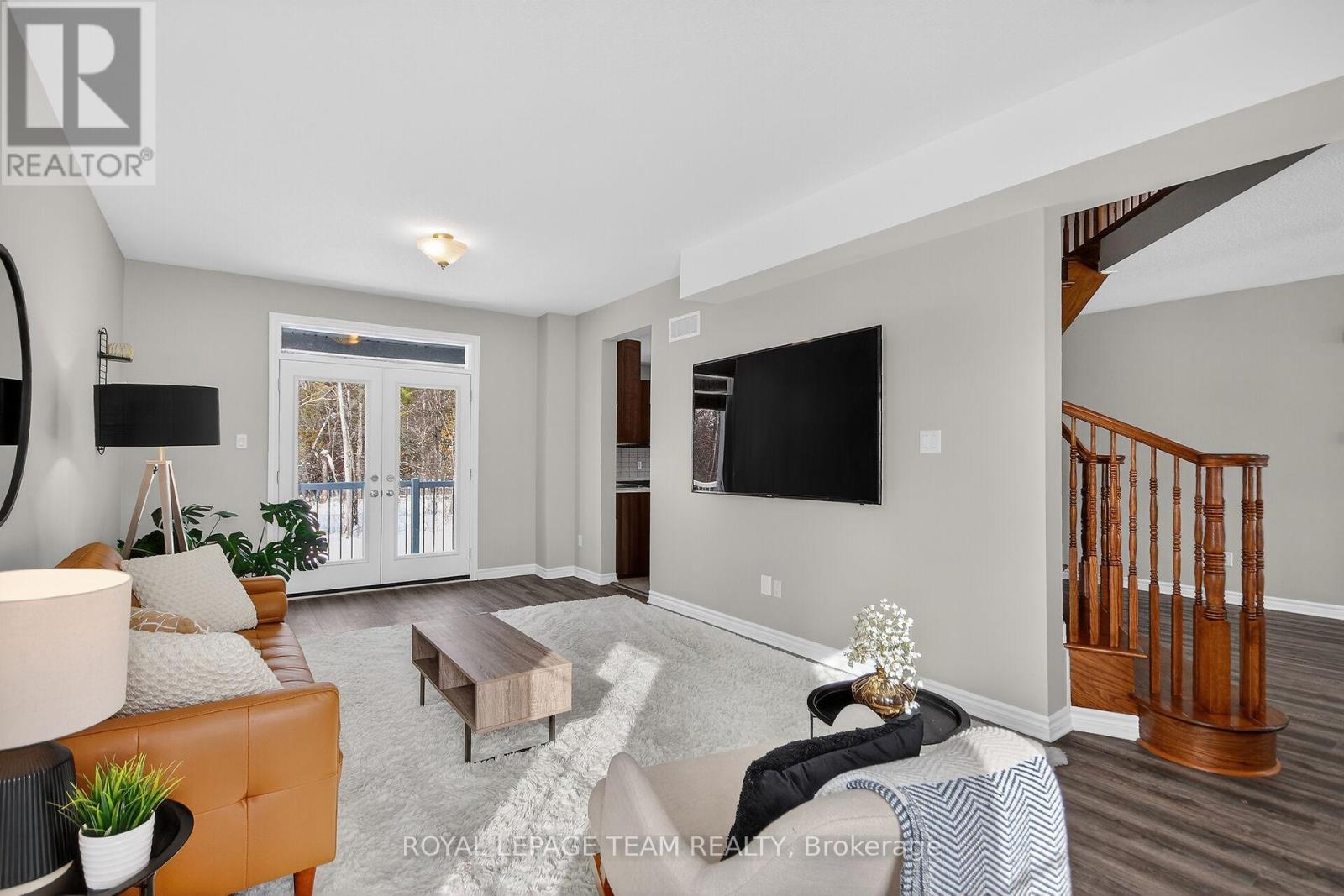 204 Antler Court, Mississippi Mills, Ontario  K0A 1A0 - Photo 6 - X12969568