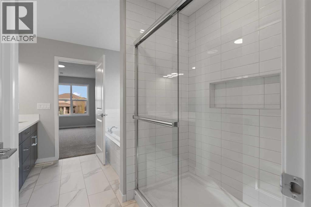 106 Monterey Bay SE, High River, Alberta  T1V 0K3 - Photo 24 - A2267748