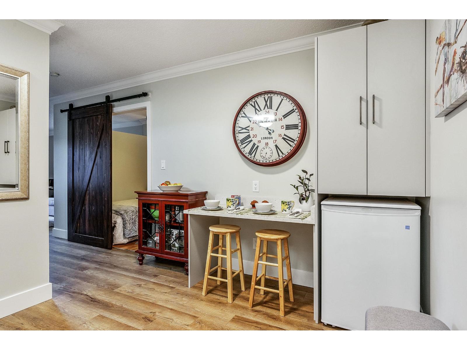 203 17661 58a Avenue, Surrey, British Columbia  V3S 1N4 - Photo 7 - R3107138