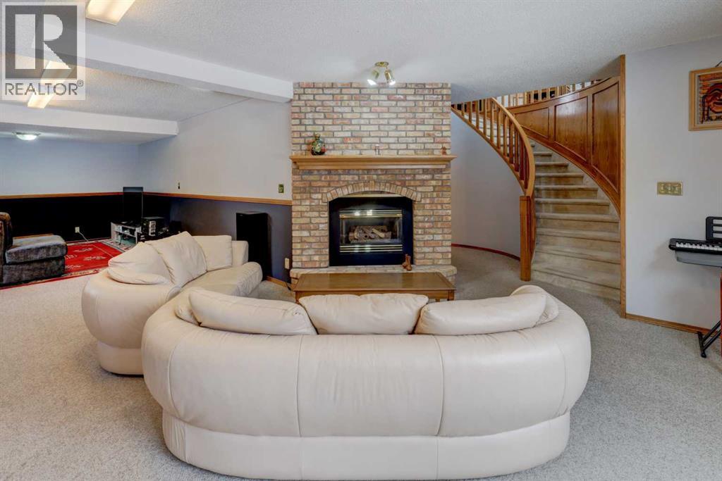 232 Hampshire Place Nw, Calgary, Alberta  T3A 4Y7 - Photo 26 - A2292276