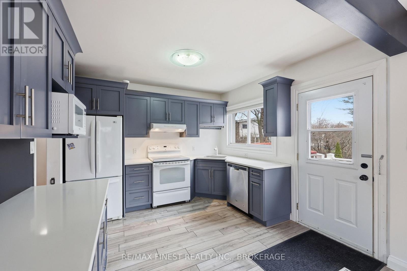 391 Mowat Avenue, Kingston, Ontario  K7M 1L2 - Photo 15 - X13012108