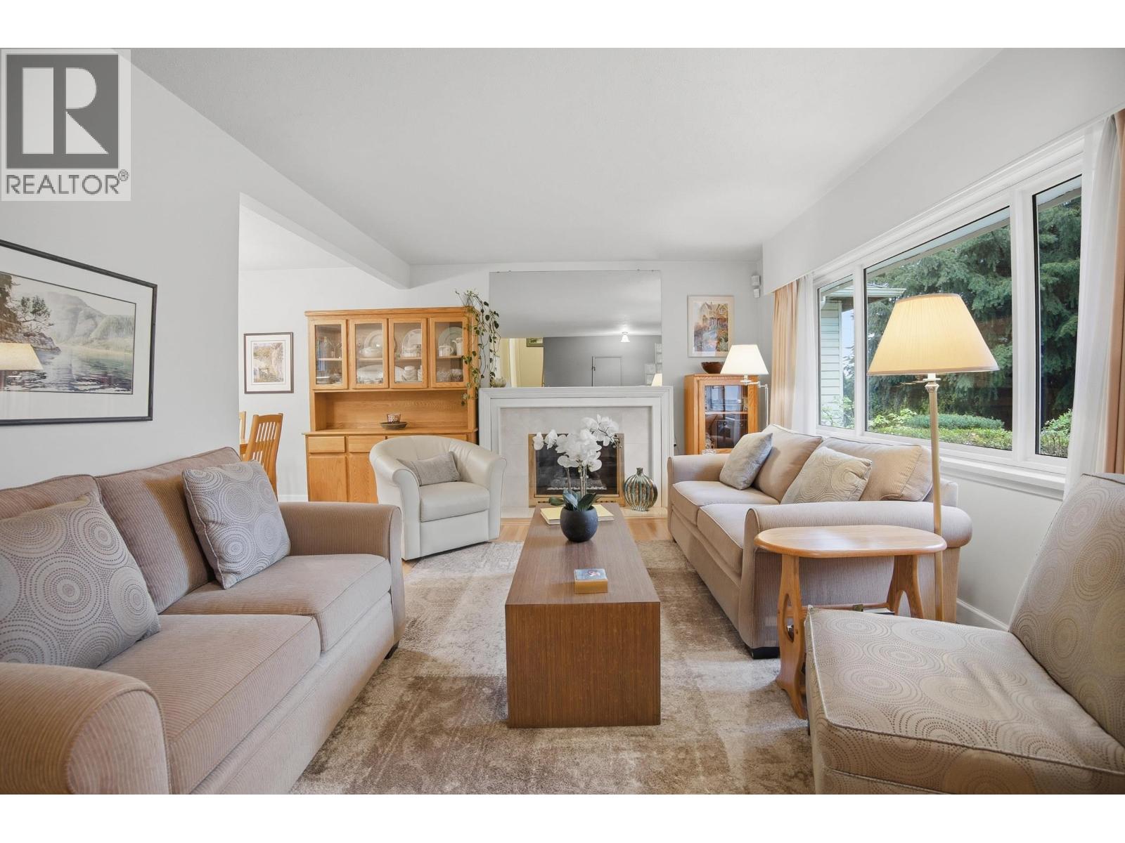 1852 Larson Road, North Vancouver, British Columbia  V7M 2Z6 - Photo 7 - R3112311