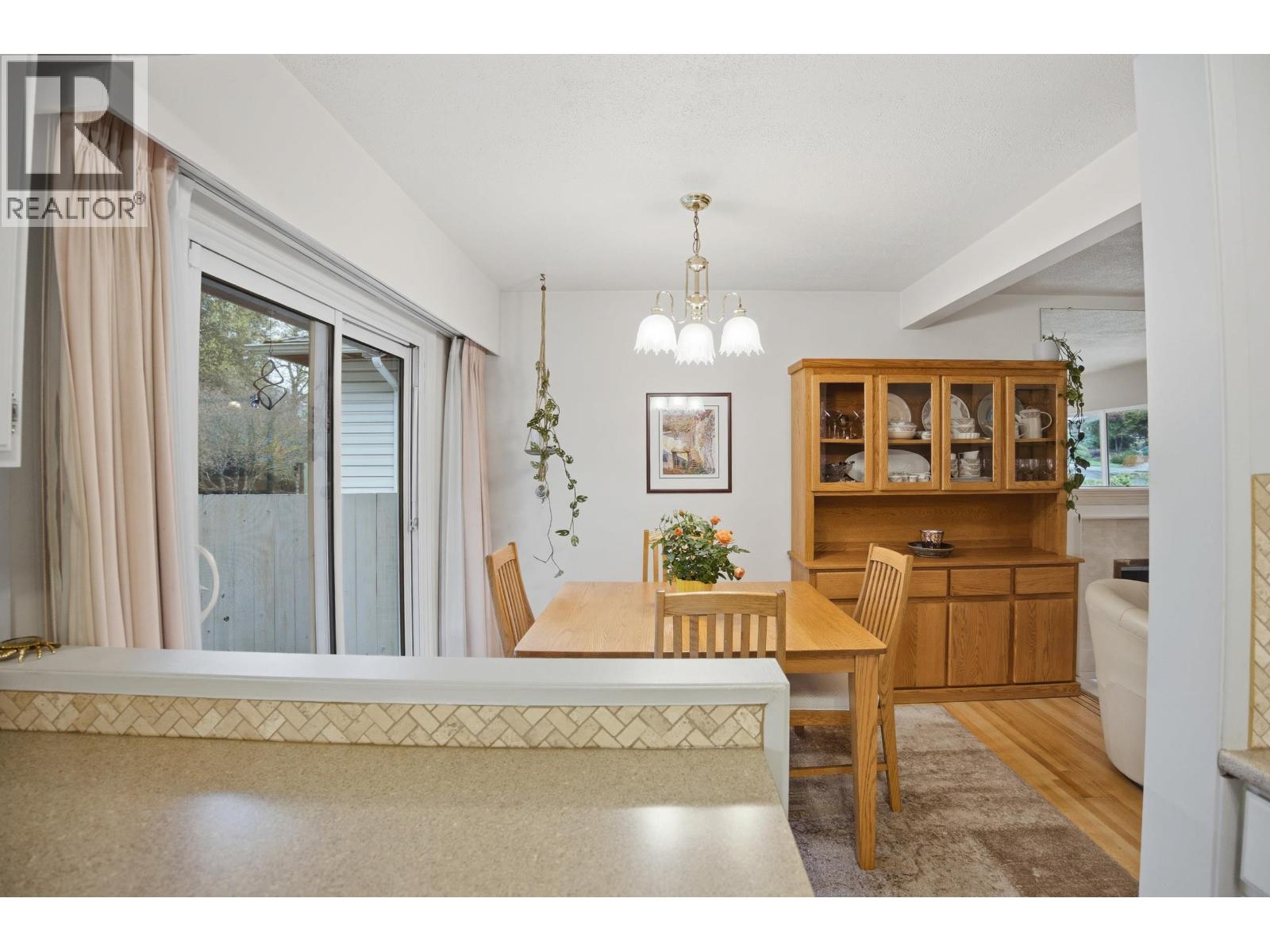 1852 Larson Road, North Vancouver, British Columbia  V7M 2Z6 - Photo 15 - R3112311