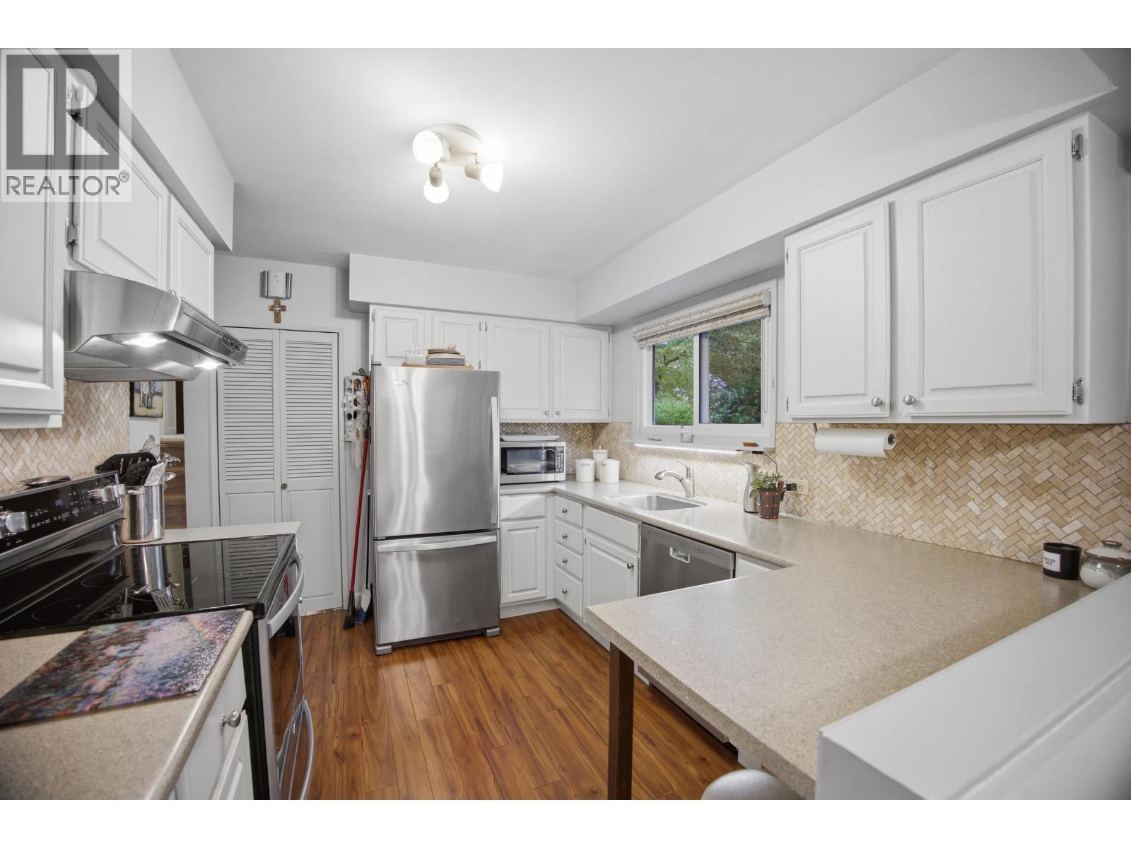 1852 Larson Road, North Vancouver, British Columbia  V7M 2Z6 - Photo 12 - R3112311