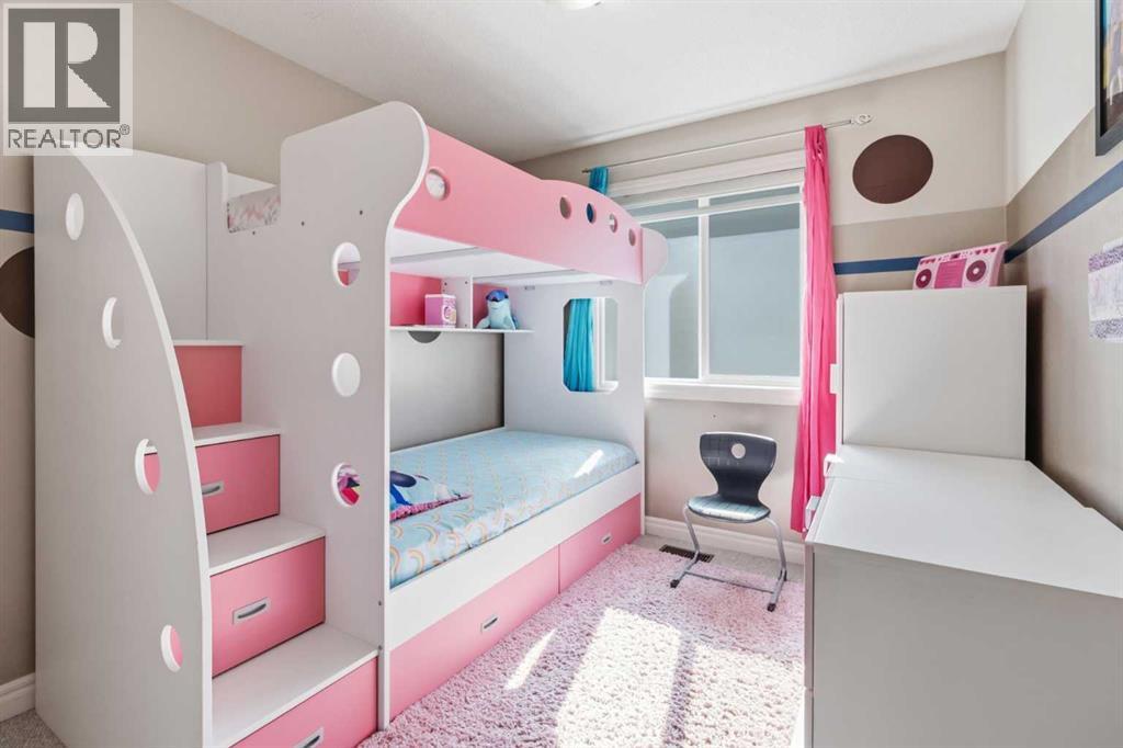 19 Saddleland Drive, Calgary, Alberta  T3J 5J3 - Photo 21 - A2301028