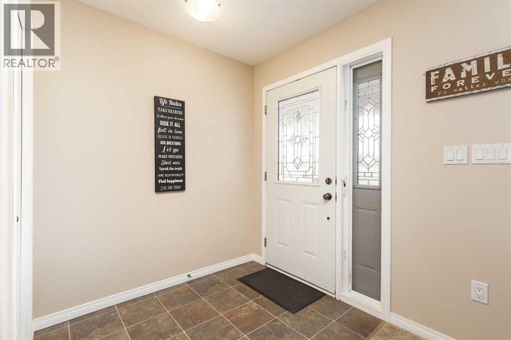 910 Centennial Avenue, Nobleford, Alberta  T0L 1S0 - Photo 5 - A2302180