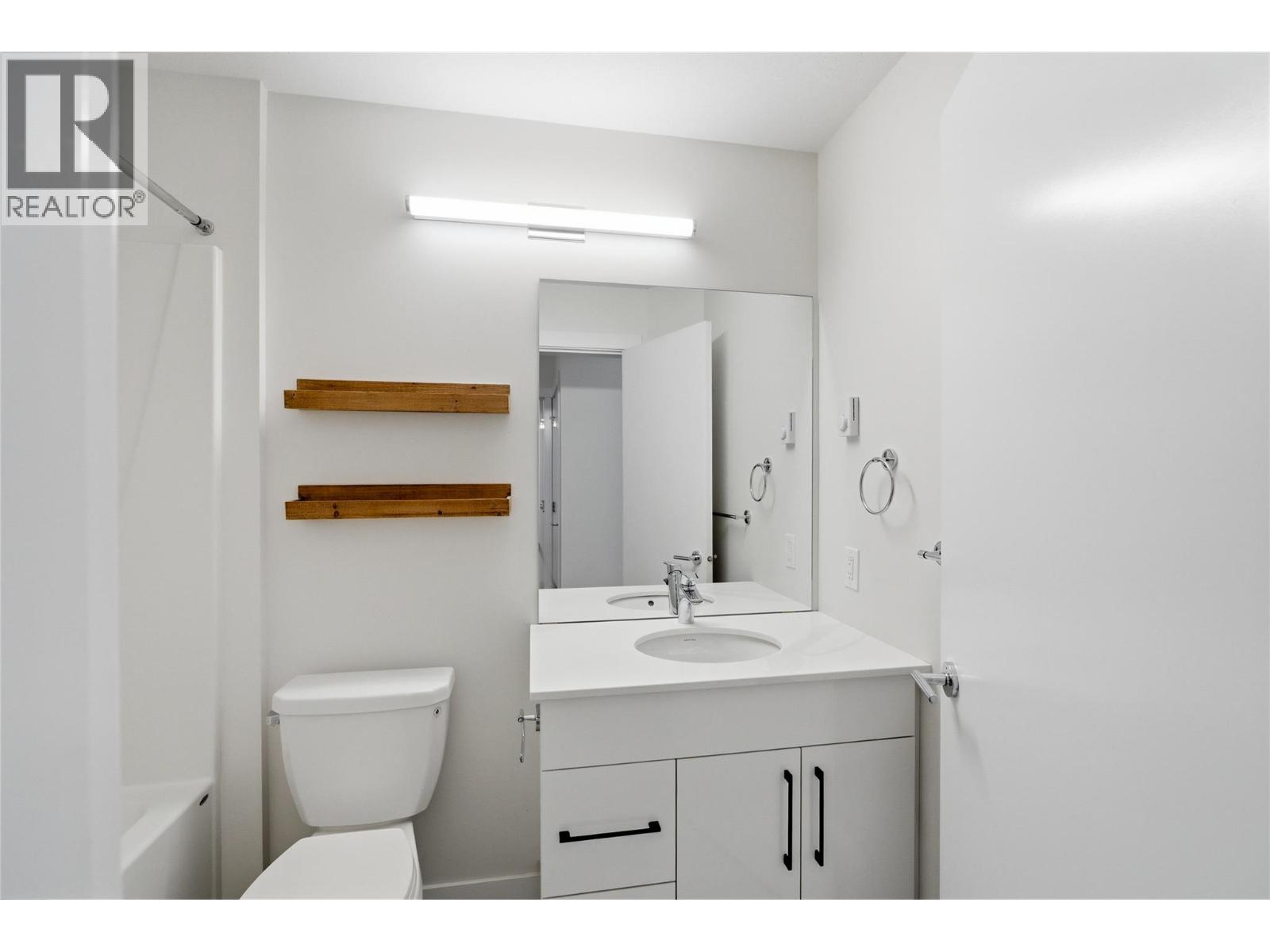 1880 Hugh Allan Drive Unit# 114, Kamloops, British Columbia  V1S 0E8 - Photo 7 - 10383737