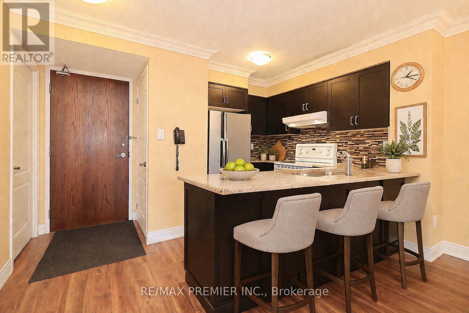 405 - 2772 Keele Street, Toronto, Ontario  M3M 0A3 - Photo 3 - W13012036