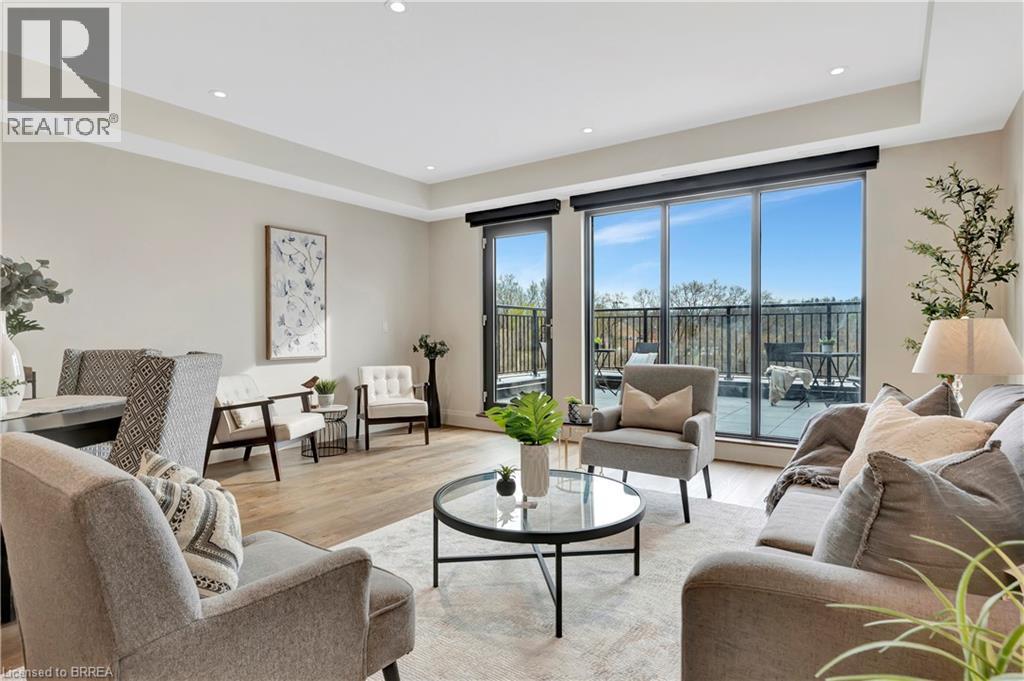 7 Grand River Street N Unit# 204, Paris, Ontario  N3L 2L9 - Photo 1 - 40821474