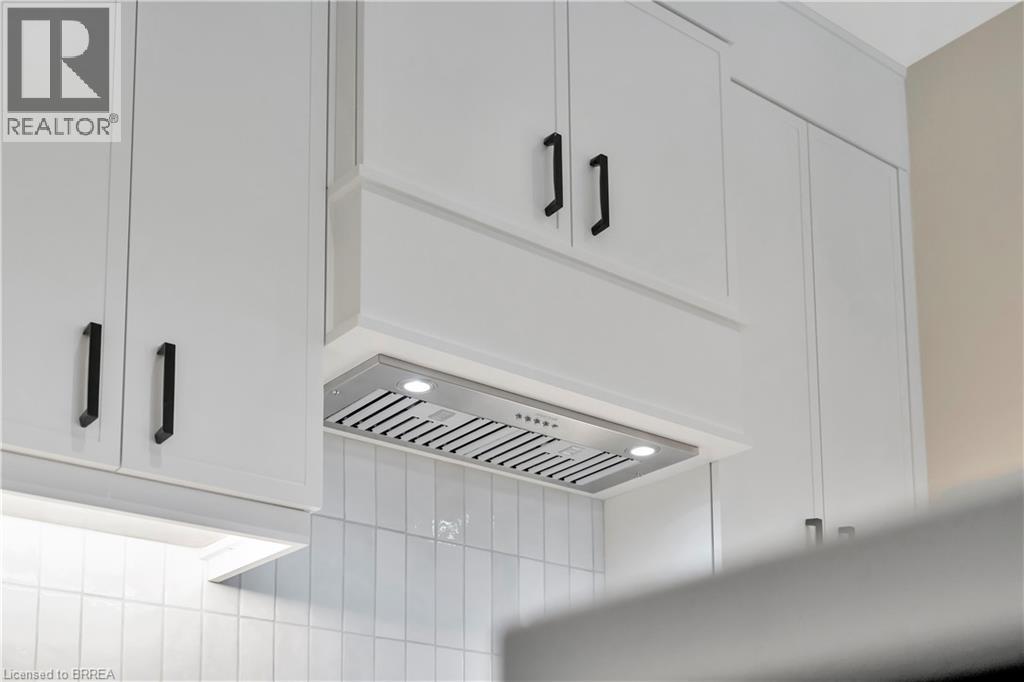 7 Grand River Street N Unit# 204, Paris, Ontario  N3L 2L9 - Photo 13 - 40821474