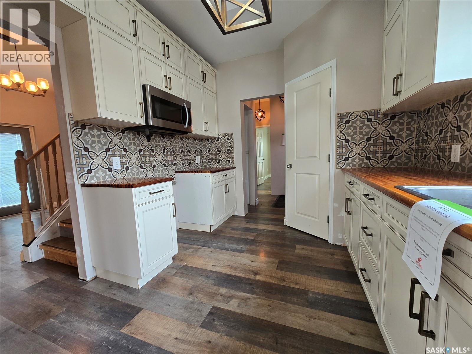 523 King Street, Weyburn, Saskatchewan  S4H 0P8 - Photo 7 - SK033230