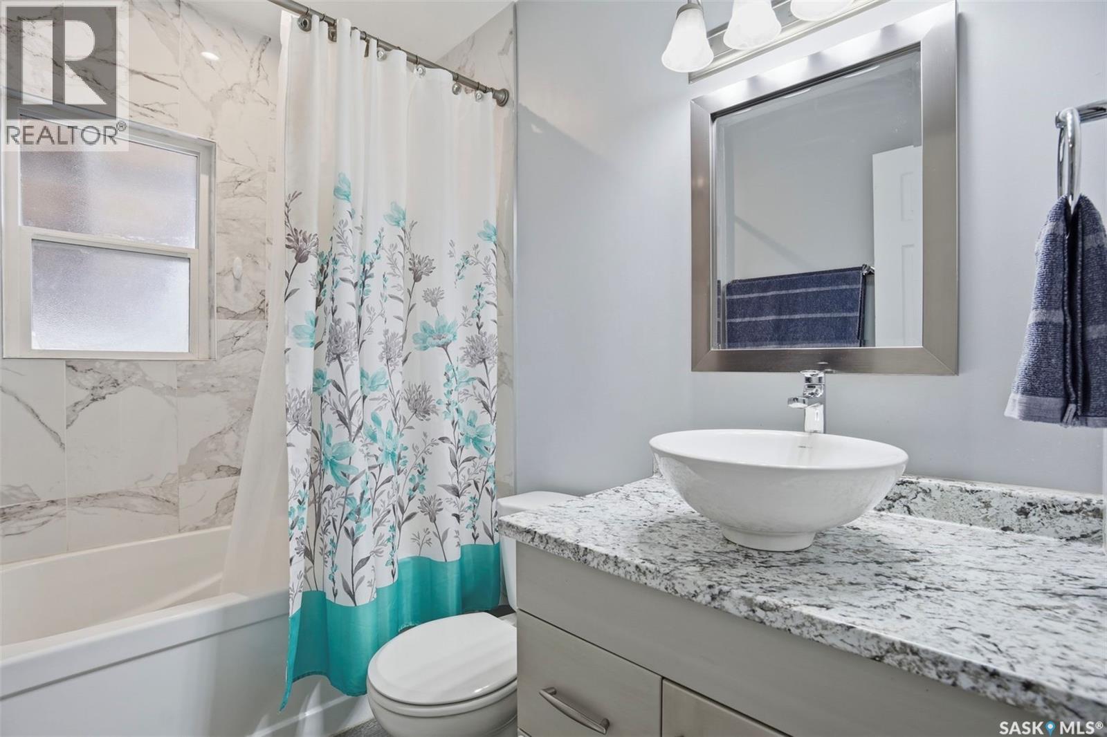 2532 Kelvin Avenue, Saskatoon, Saskatchewan  S7J 0T7 - Photo 14 - SK033219