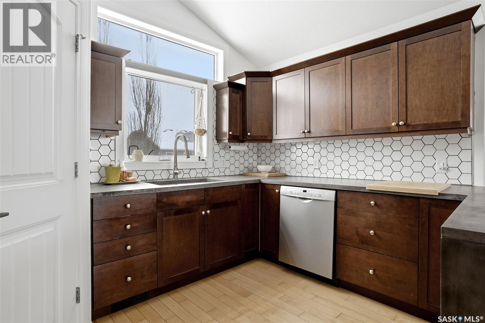 4014 Cumberland Road E, Regina, Saskatchewan  S4V 1E7 - Photo 13 - SK033148