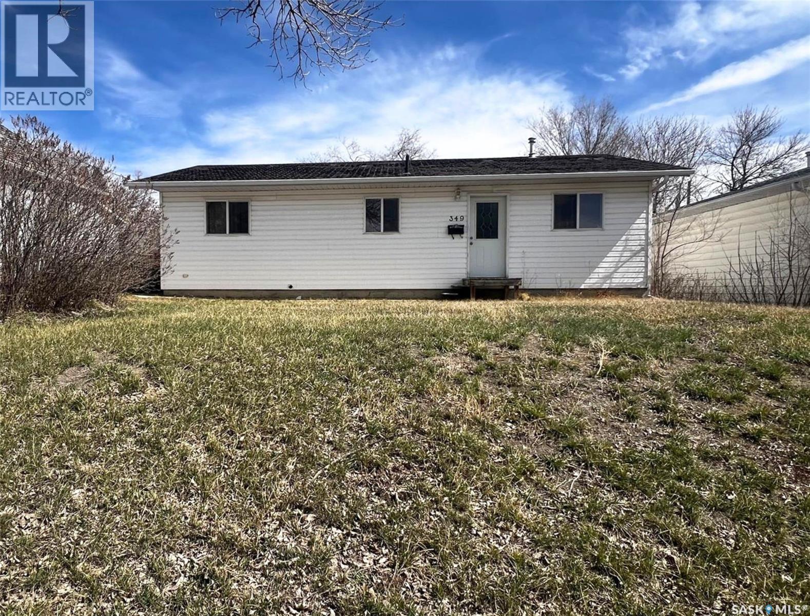 349 10th Avenue Nw, Swift Current, Saskatchewan  S9H 1P1 - Photo 6 - SK033123