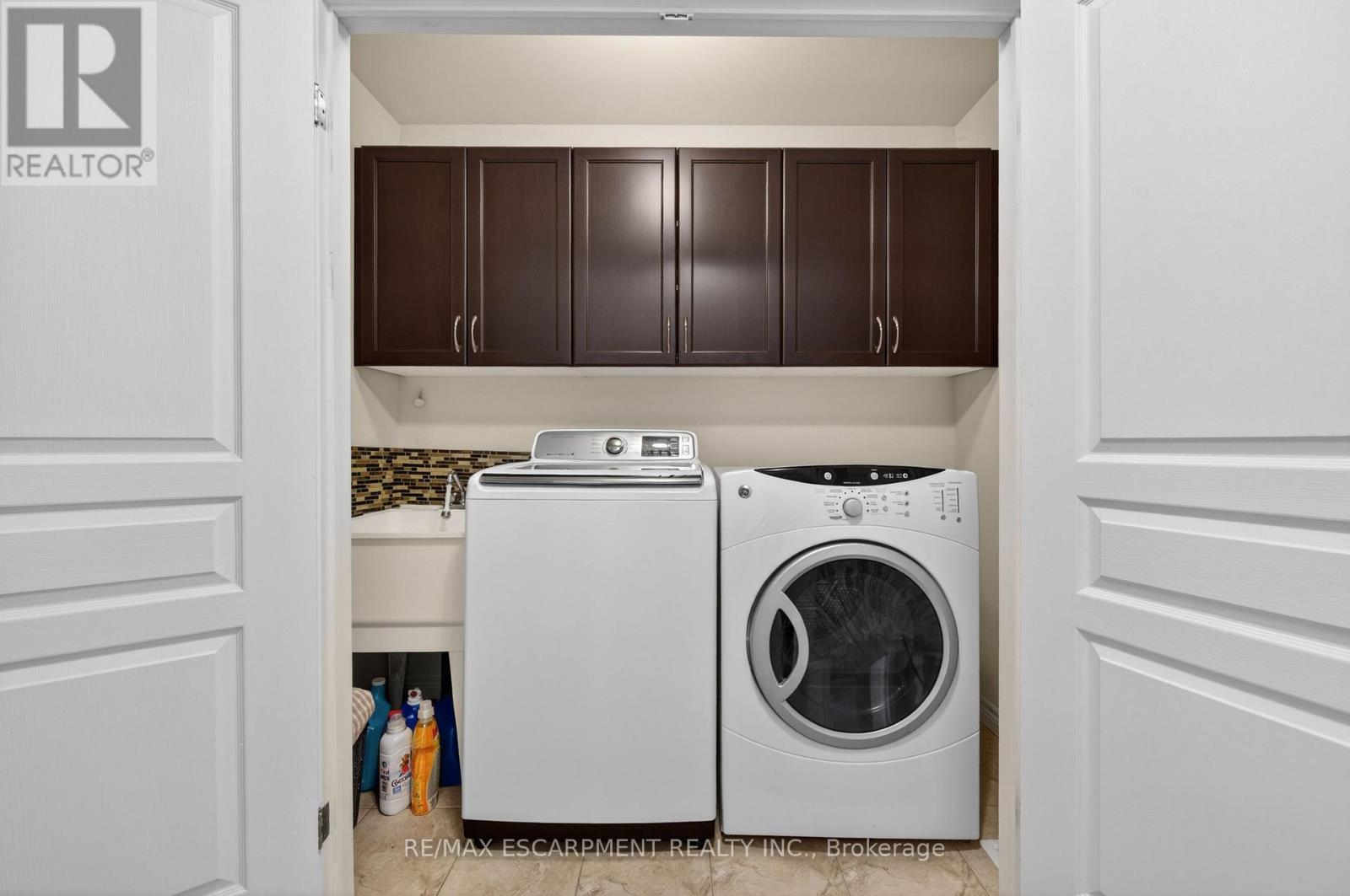 88 Highgate Drive, Hamilton, Ontario  L8J 0C2 - Photo 36 - X13012038